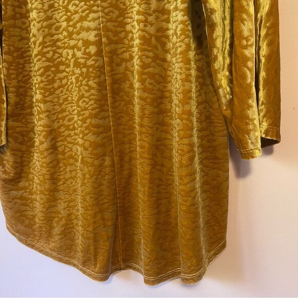 Dress Barn L Golden Burnout Velvet Leopard Print Tunic Top - Picture 8 of 8